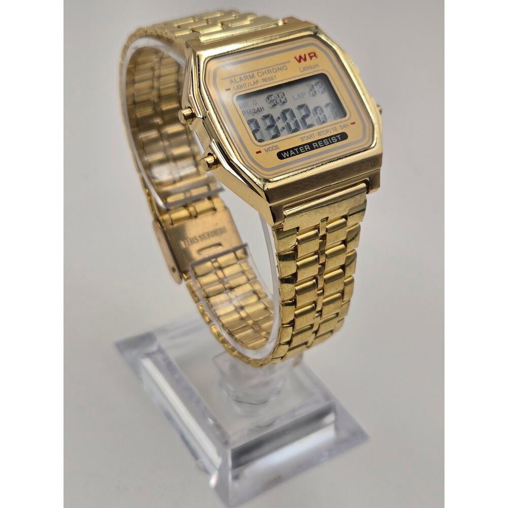 Gold tone digital watch - Picture 3 of 5